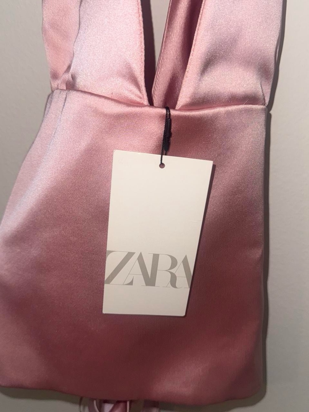 Zara Satin Effect Pink Halter Top NWT Size M - Picture 5 of 5